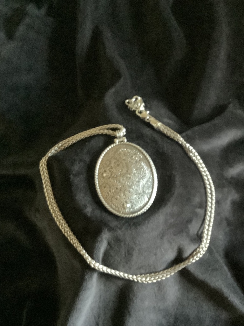 Brighton Oval Pendant with Inscription and Chain